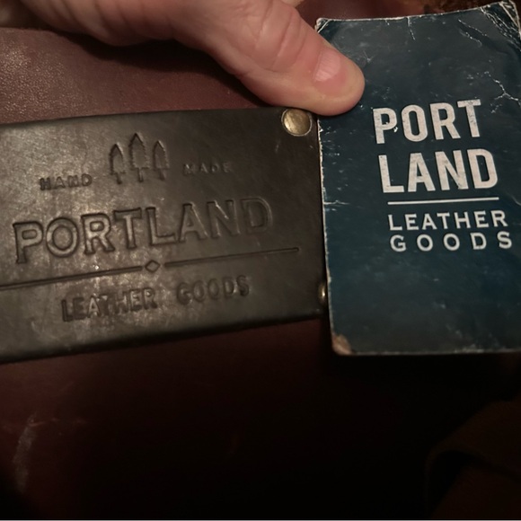 Gently used Portland Leather Chic Brown Tote Bag with Spacious Design - Picture 9 of 9